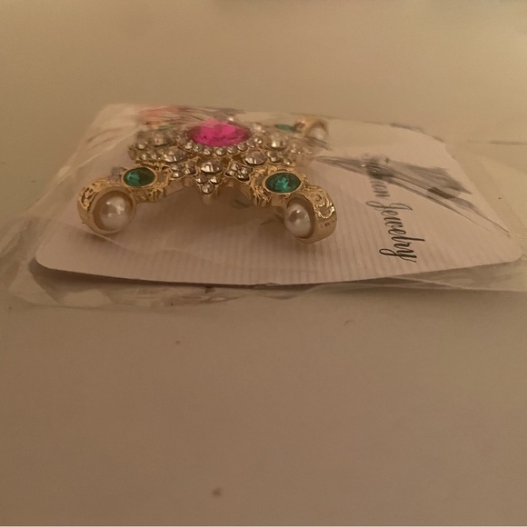 Pink/Green/Pearl/Rhinestone Brooch - Picture 3 of 4
